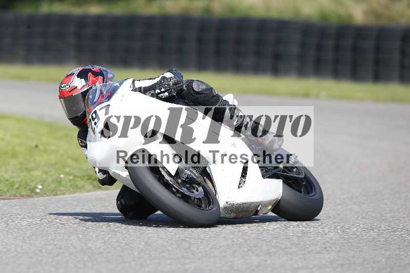 /44 09.08.2025 Plüss Moto Sport ADR/Freies Fahren/297